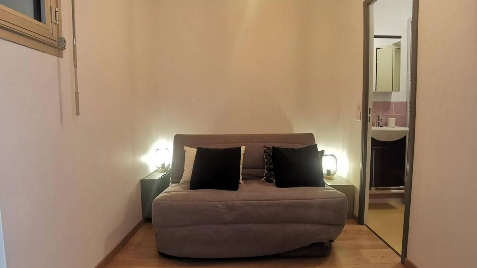 Апартаменты Carnac: Duplex T3 4 Pers, A 200M Plage, Wifi, Parking - Fr-1-377-71